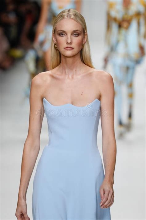 versace caroline trentini|Caroline Trentini walking the Versace Spring Summer 2018 runway.